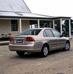 Honda Civic Sedan 2000 года (AU)